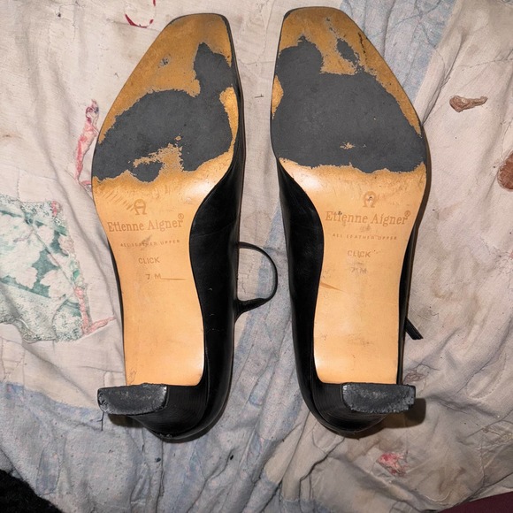 Black High Heels size 7 - Picture 4 of 6